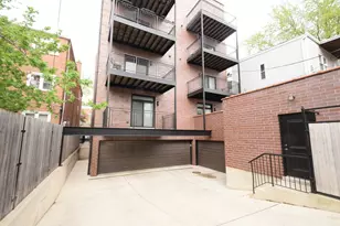 2848 N Sheffield Ave, Chicago, IL 60657 - Photo 16