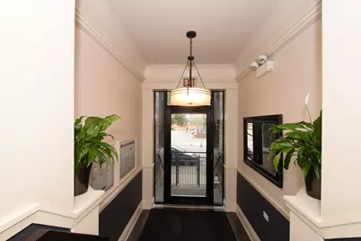 2848 N Sheffield Avenue #2N, Chicago, IL 60657 - Photo 2