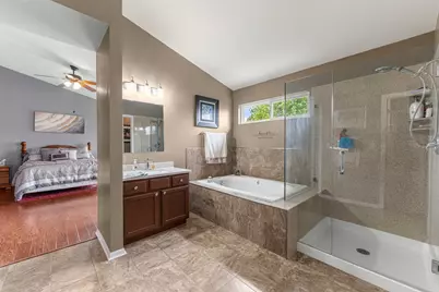 5370 Chancery Way, Lake in the Hills, IL 60156 - Photo 34