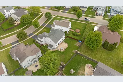 5370 Chancery Way, Lake in the Hills, IL 60156 - Photo 52