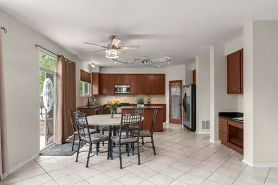 5370 Chancery Way, Lake in the Hills, IL 60156 - Photo 20