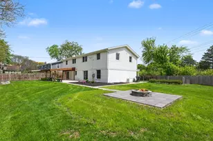 1504 Pfingsten Rd, Glenview, IL 60025 - Photo 38