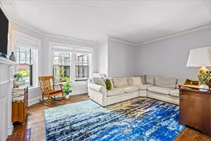 632 Sheridan Square, Evanston, IL 60202 - Photo 4