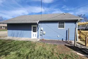 509 Willow Pl, Salem, IL 62881 - Photo 32