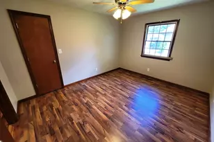 509 Willow Pl, Salem, IL 62881 - Photo 20