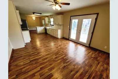 509 Willow Place, Salem, IL 62881 - Photo 8
