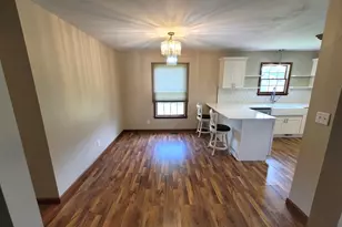 509 Willow Pl, Salem, IL 62881 - Photo 12