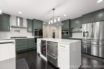 4042 Broadmoor Circle, Naperville, IL 60564 - Photo 4