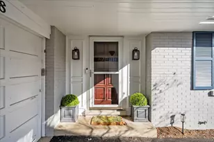 2018 Beechwood Ave, Wilmette, IL 60091 - Photo 2