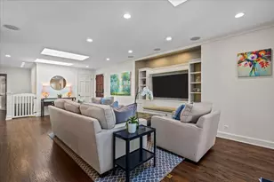 2018 Beechwood Ave, Wilmette, IL 60091 - Photo 4
