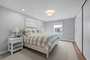 2018 Beechwood Ave, Wilmette, IL 60091 - Photo 10