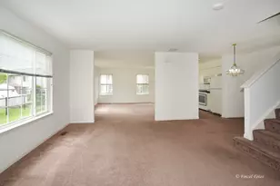 4 Crimson Ct, Lake in the Hills, IL 60156 - Photo 2