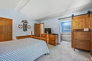 1471 Knotty Pine Dr, Elgin, IL 60123 - Photo 14