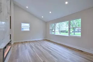 453 N West Ave, Elmhurst, IL 60126 - Photo 14