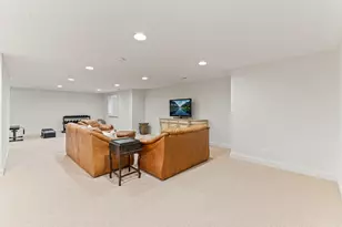 126 Millstone Rd, Deerfield, IL 60015 - Photo 28