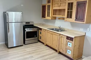 40 Crystal St, Cary, IL 60013 - Photo 8