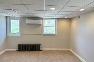 40 Crystal St, Cary, IL 60013 - Photo 2