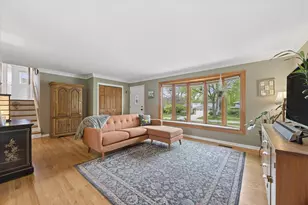 5923 Brookbank Rd, Downers Grove, IL 60516 - Photo 2