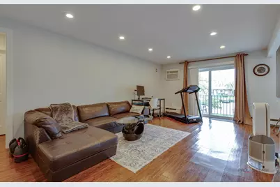 1215 N Waterman Avenue #2E, Arlington Heights, IL 60004 - Photo 4