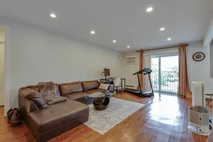 1215 N Waterman Ave, Arlington Heights, IL 60004 - Photo 4