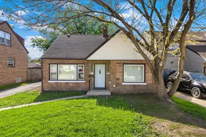 8742 S Washtenaw Avenue, Evergreen Park, IL 60805 - Photo 2