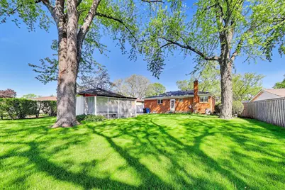 1719 Verde Drive, Mount Prospect, IL 60056 - Photo 30