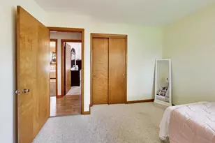 1719 Verde Dr, Mount Prospect, IL 60056 - Photo 14