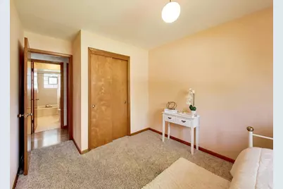 1719 Verde Drive, Mount Prospect, IL 60056 - Photo 16