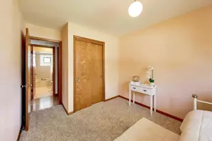 1719 Verde Dr, Mount Prospect, IL 60056 - Photo 16