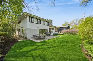 751 Woodridge Ln, Glencoe, IL 60022 - Photo 24