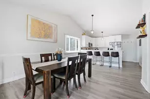 3895 Clipper Dr, Hanover Park, IL 60133 - Photo 10