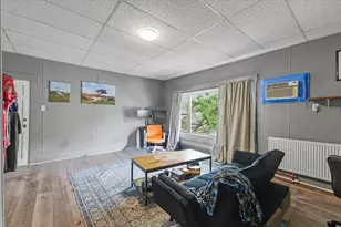 403 W Columbia Ave, Champaign, IL 61820 - Photo 18