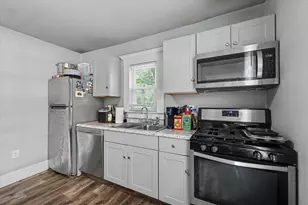 403 W Columbia Ave, Champaign, IL 61820 - Photo 4