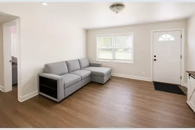 123 Liberty Boulevard, Machesney Park, IL 61115 - Photo 2