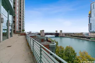 415 E North Water St, Chicago, IL 60611 - Photo 44