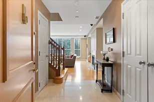 415 E North Water St, Chicago, IL 60611 - Photo 2