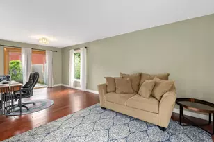 6955 Parkview Dr, Downers Grove, IL 60516 - Photo 8