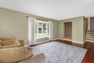 6955 Parkview Dr, Downers Grove, IL 60516 - Photo 6