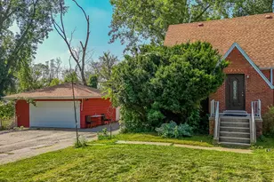 2910 E 138 Pl, Burnham, IL 60633 - Photo 4
