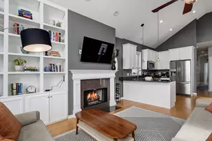3027 N Racine Ave, Chicago, IL 60657 - Photo 8
