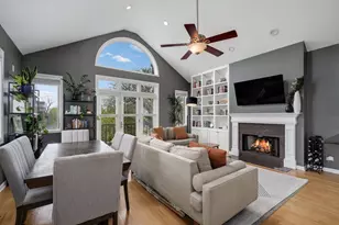 3027 N Racine Ave, Chicago, IL 60657 - Photo 4