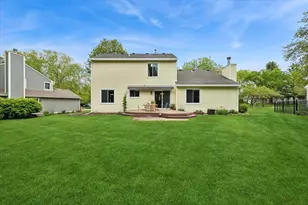 401 Aldrin Ave, Batavia, IL 60510 - Photo 20