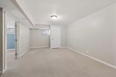401 Aldrin Avenue, Batavia, IL 60510 - Photo 18