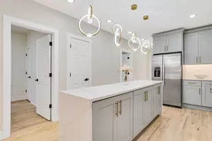5218 W 55th St, Chicago, IL 60638 - Photo 14