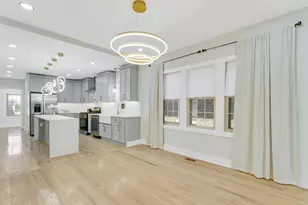 5218 W 55th St, Chicago, IL 60638 - Photo 8