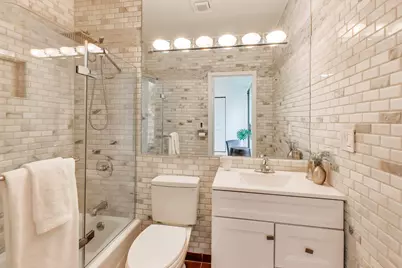 1757 W Sunnyside Avenue #D, Chicago, IL 60640 - Photo 24