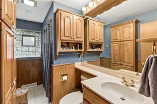 4 E Madison St, Villa Park, IL 60181 - Photo 12