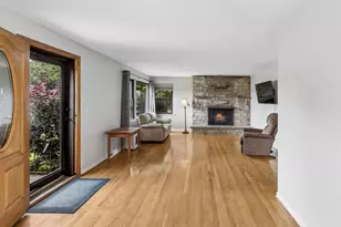 4 E Madison St, Villa Park, IL 60181 - Photo 4