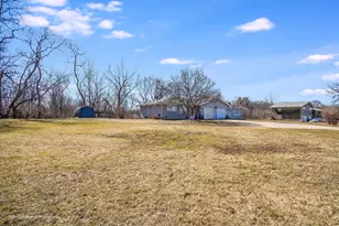 40w791 Big Timber Rd, Hampshire, IL 60140 - Photo 6