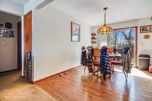 40w791 Big Timber Rd, Hampshire, IL 60140 - Photo 14